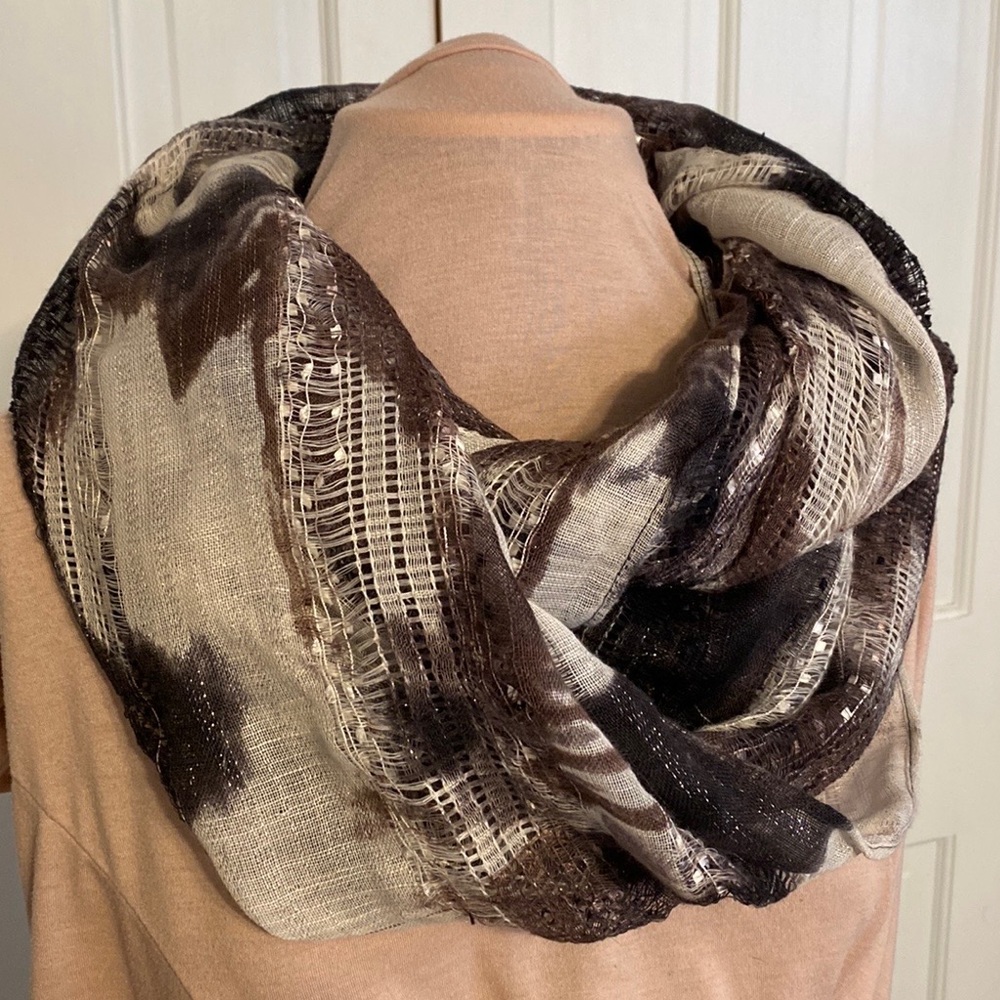 Simply Vera Classy Purple Scarf